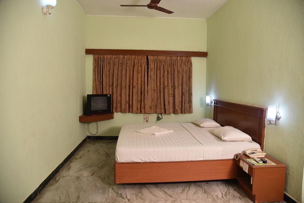 Hotel Green Park Kumbakonam Chambre photo